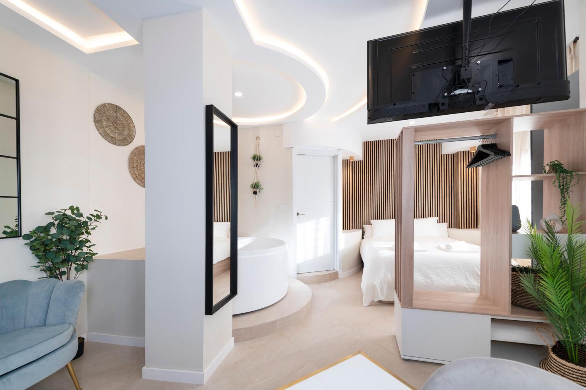 Malaga Boutique V.V Luxury Jacuzzy Διαμέρισμα Εξωτερικό φωτογραφία